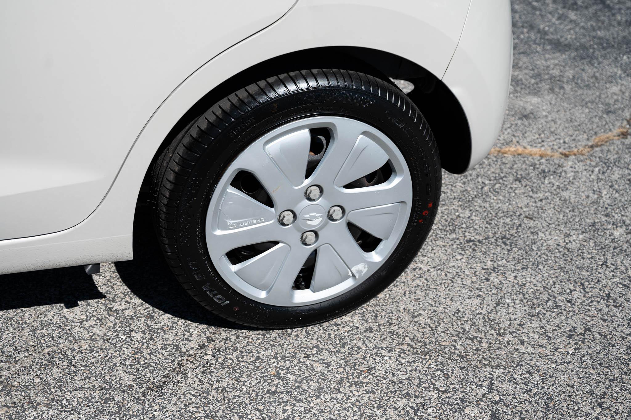 Chevrolet Spark LS Auto 2016