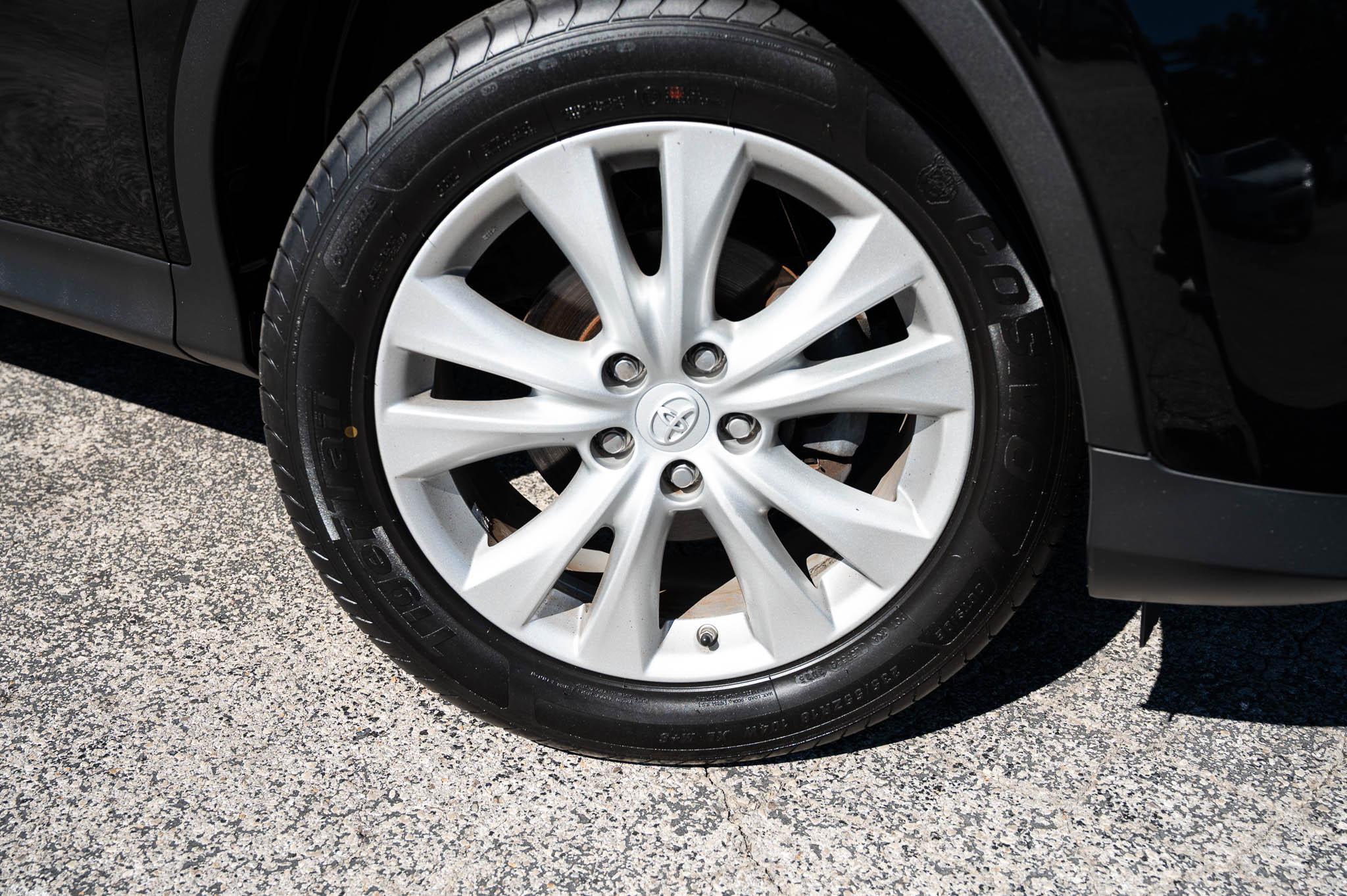 Toyota RAV4 Limited AWD 2015