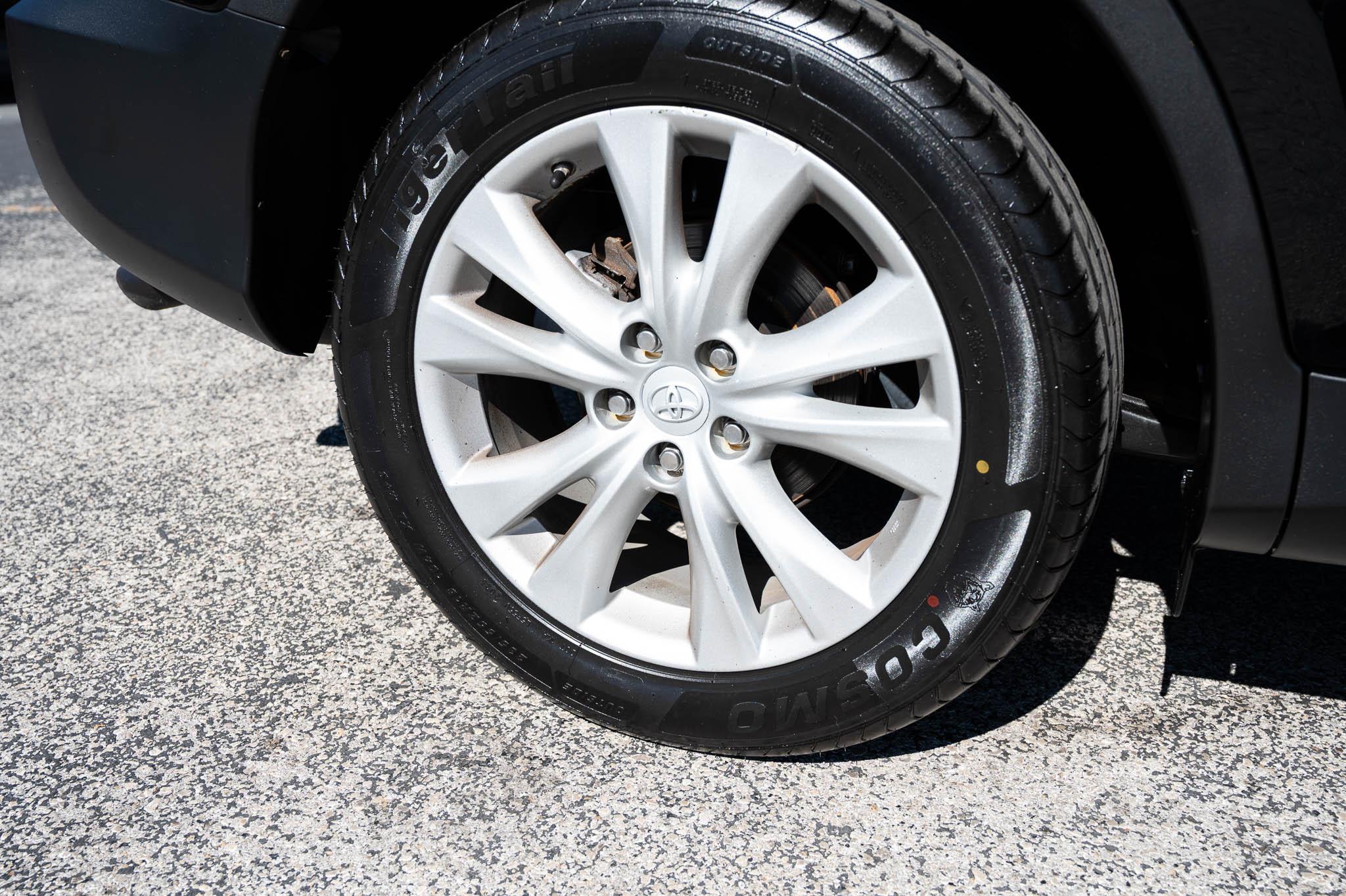 Toyota RAV4 Limited AWD 2015
