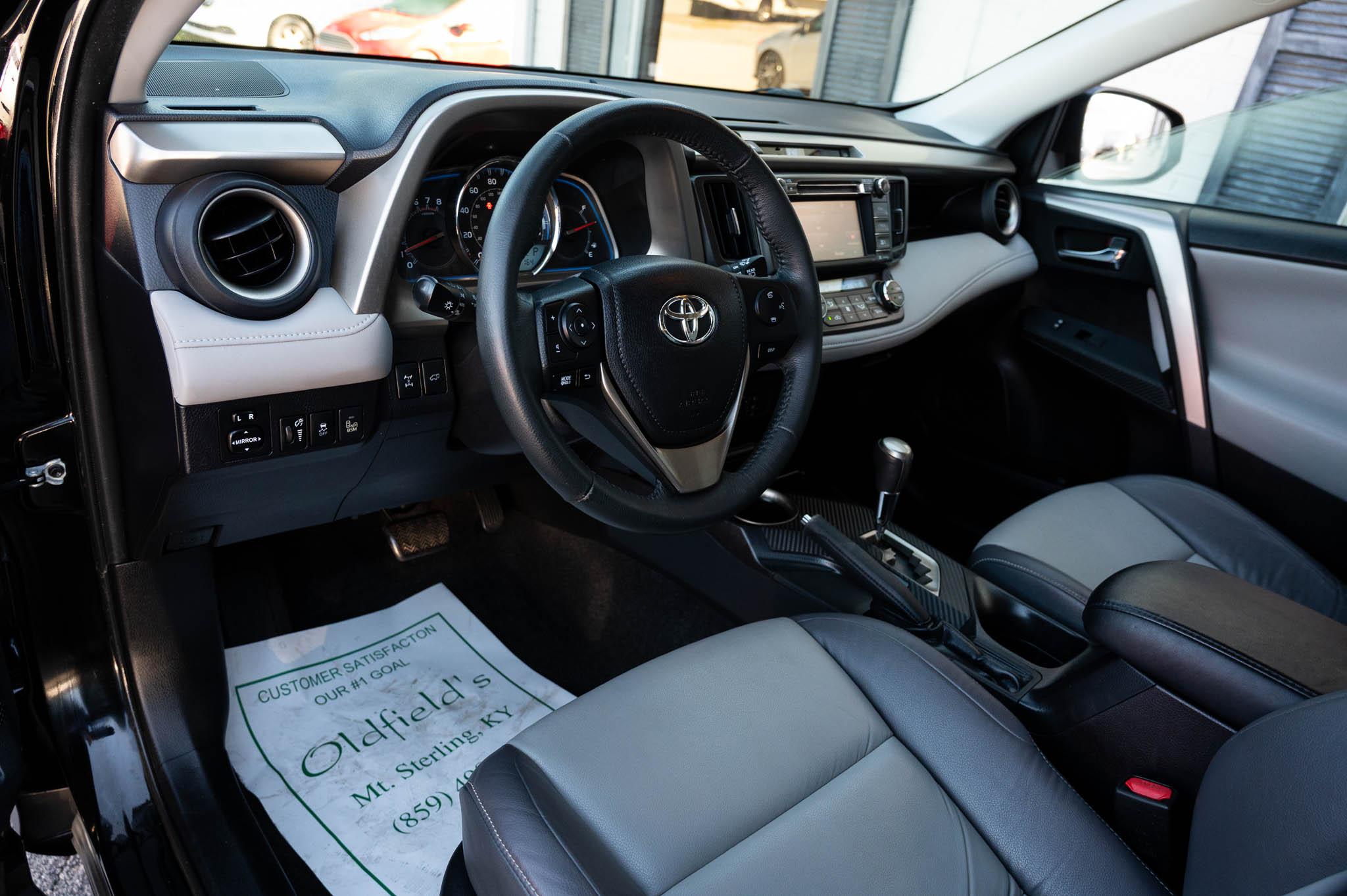 Toyota RAV4 Limited AWD 2015