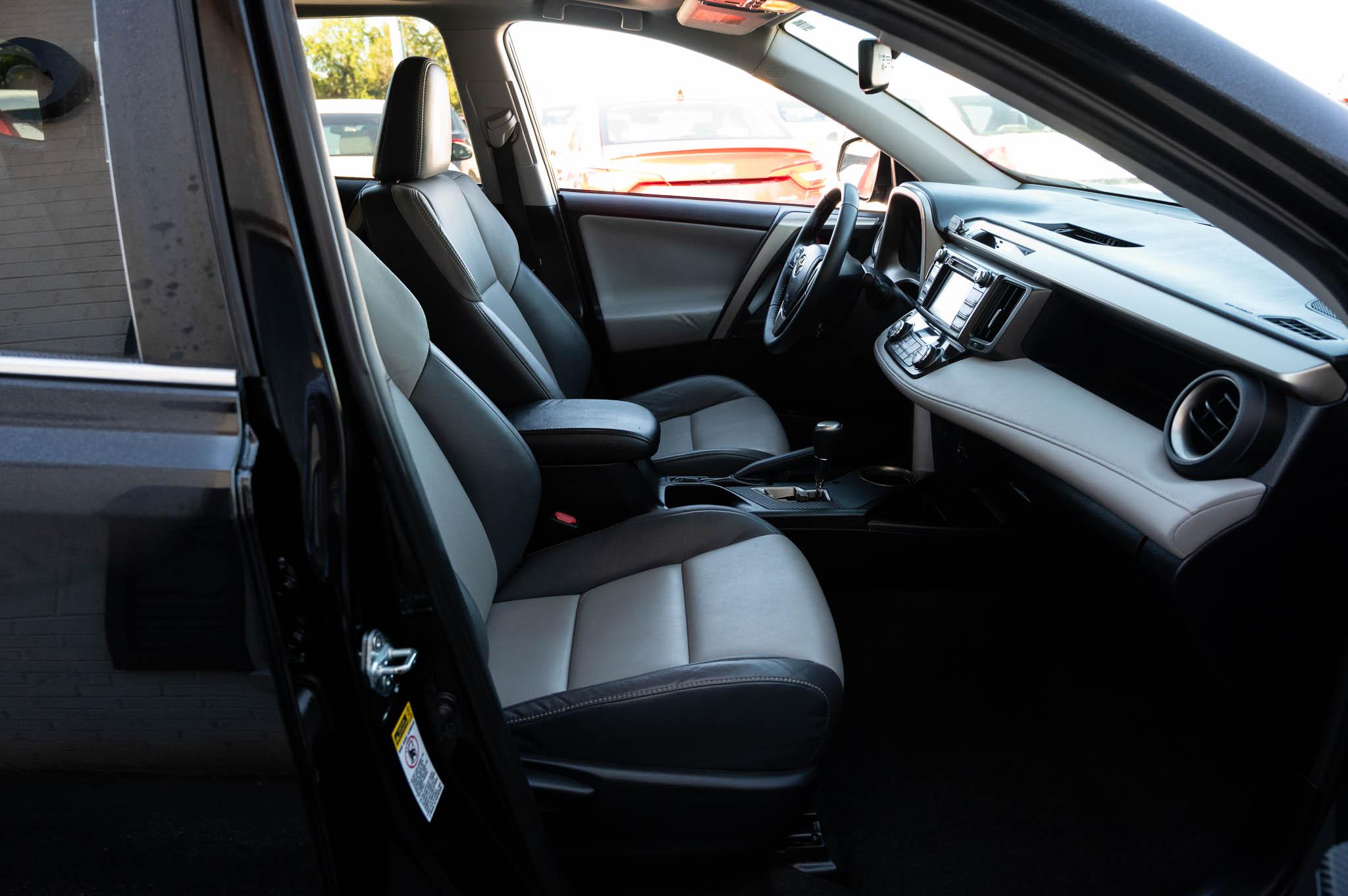 Toyota RAV4 Limited AWD 2015