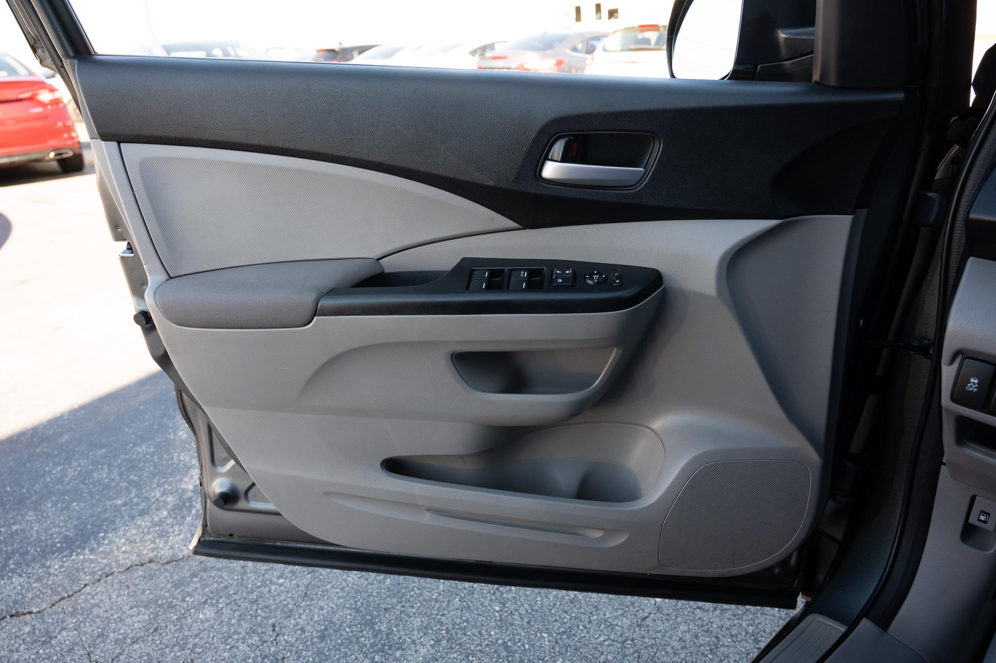 Honda CR-V LX 4WD 2012