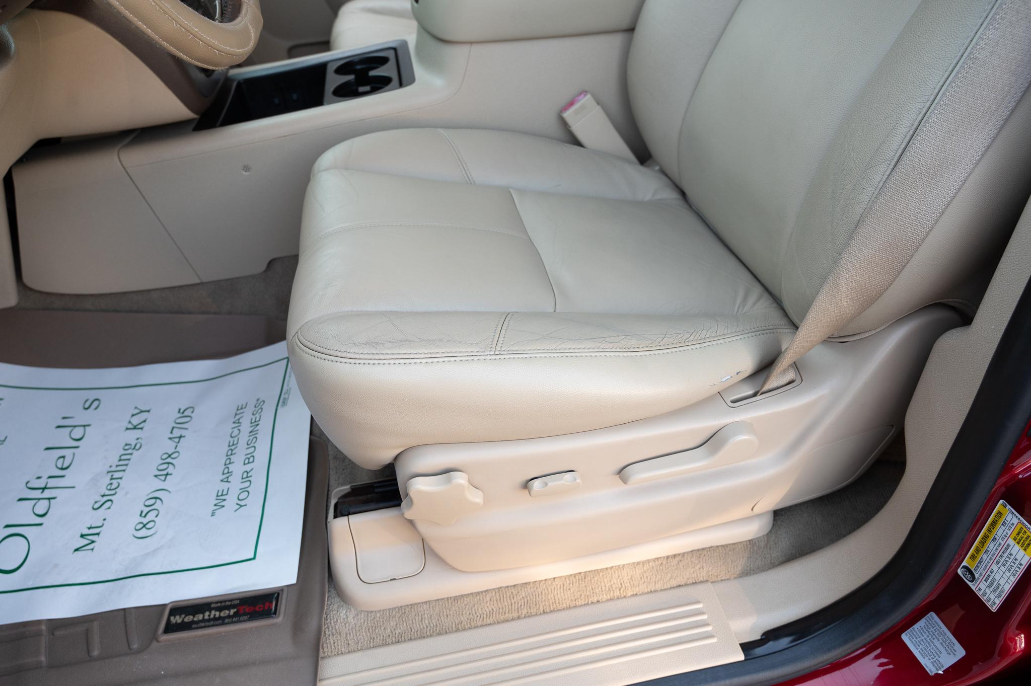 Chevrolet Tahoe LT 4WD 2013