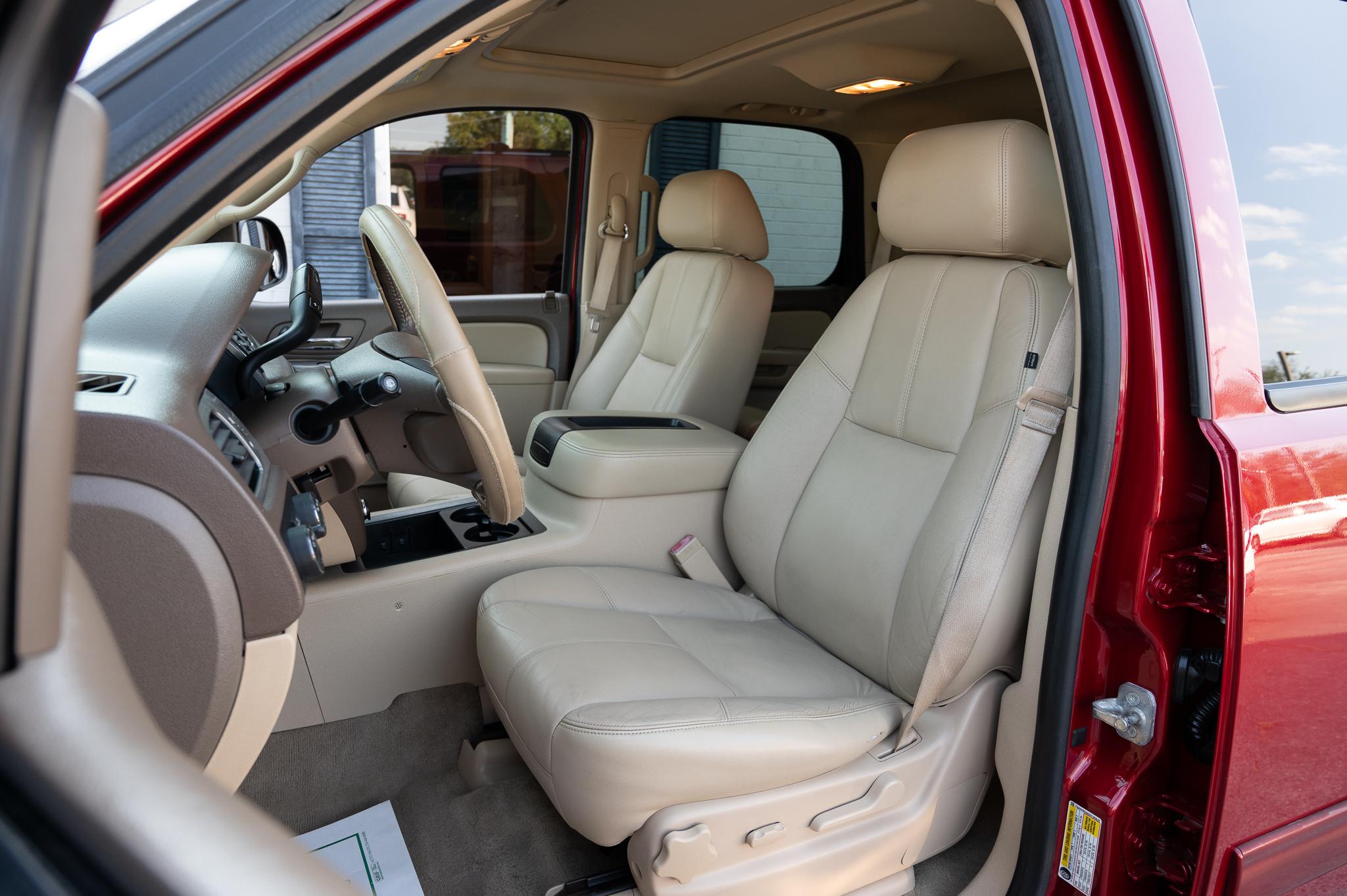 Chevrolet Tahoe LT 4WD 2013