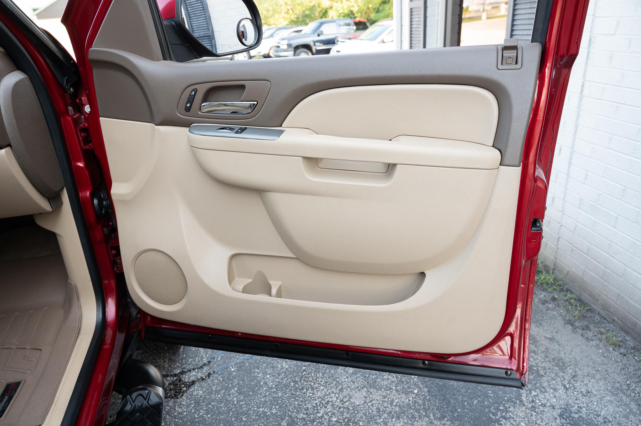 Chevrolet Tahoe LT 4WD 2013