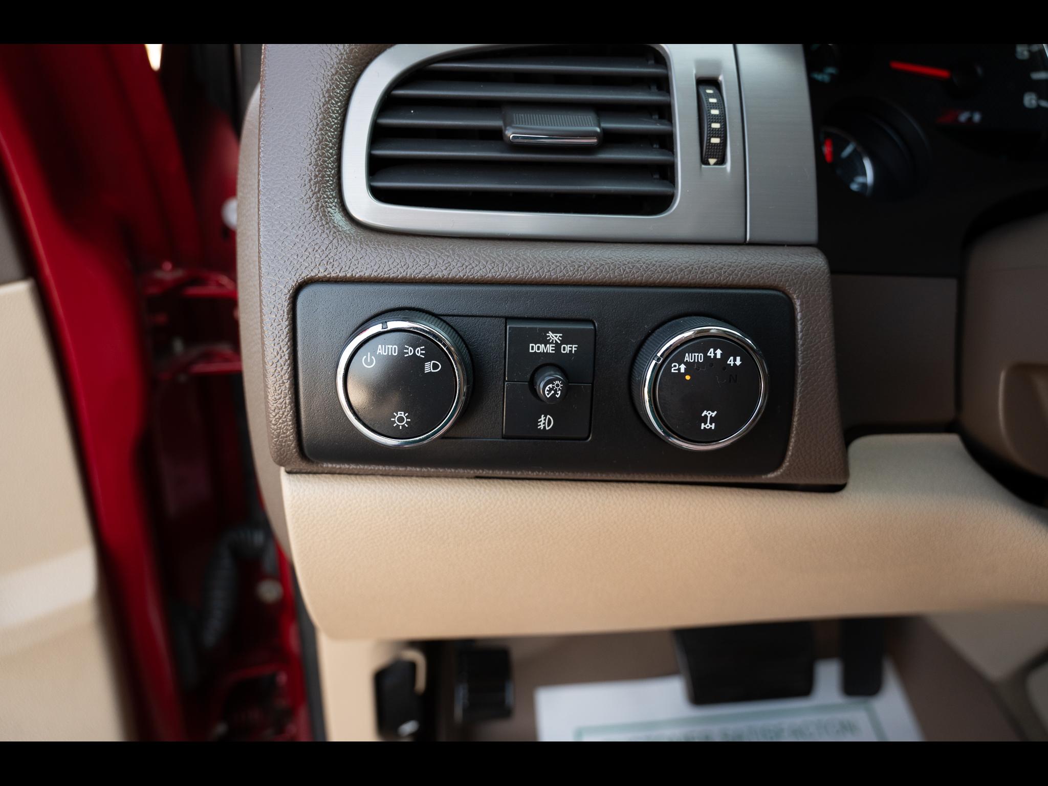 Chevrolet Tahoe LT 4WD 2013