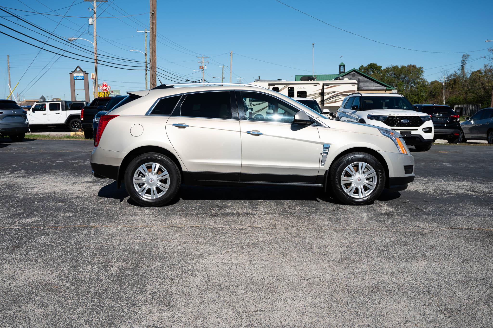 Cadillac SRX Luxury 2012