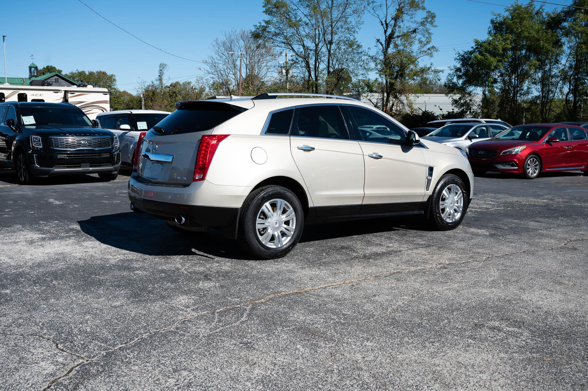 Cadillac SRX Luxury 2012