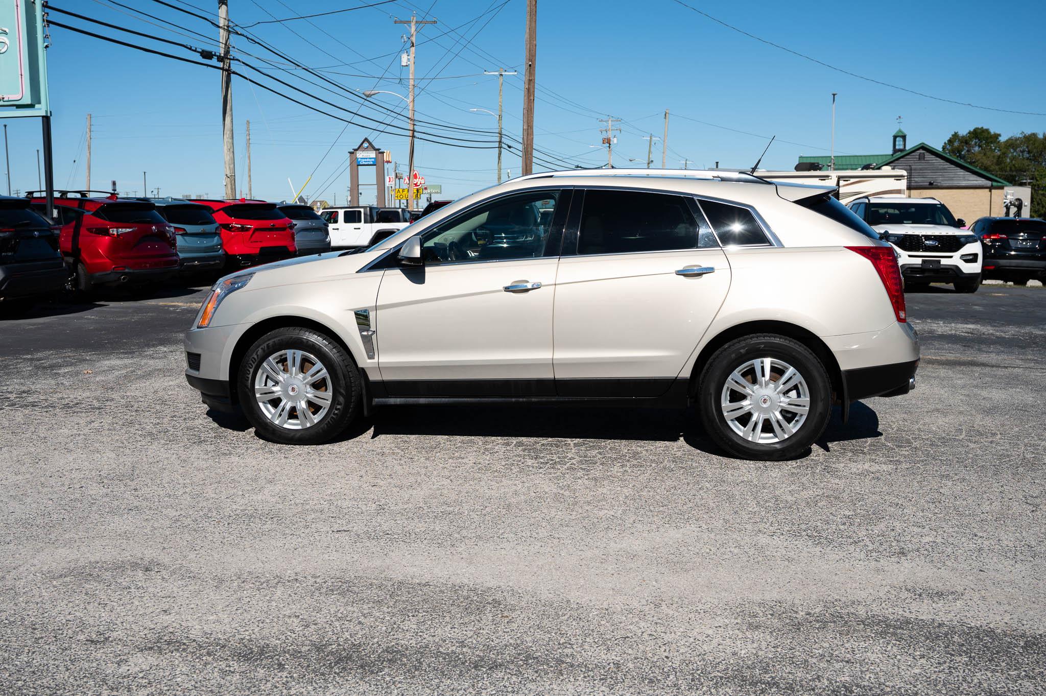 Cadillac SRX Luxury 2012