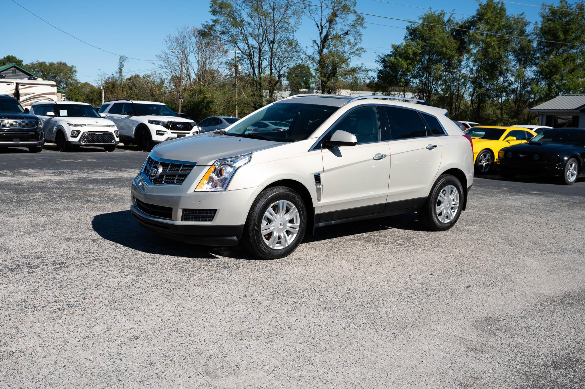 Cadillac SRX Luxury 2012