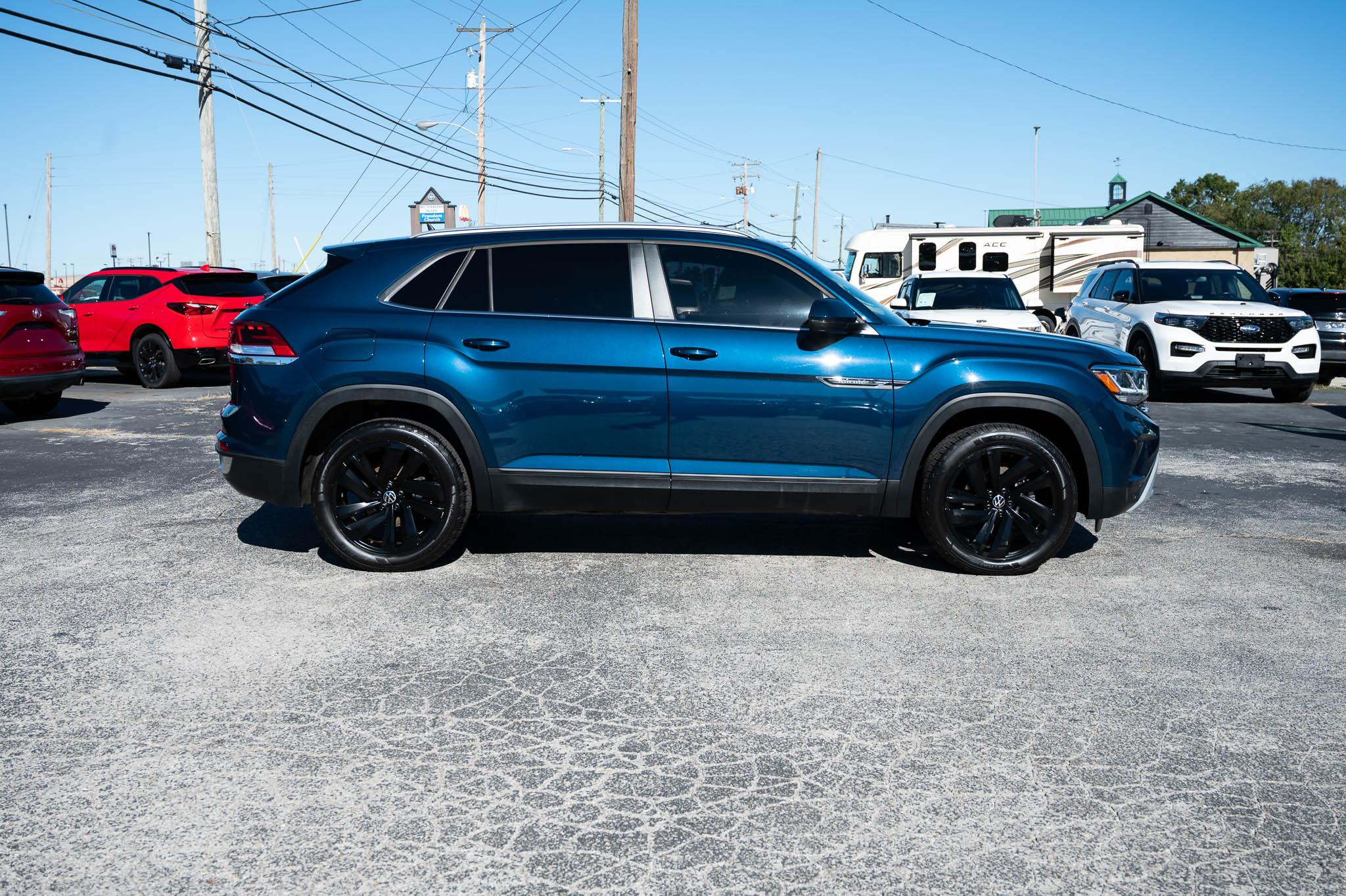 Volkswagen Atlas Cross Sport SE w/Technology 4MOTION 2022