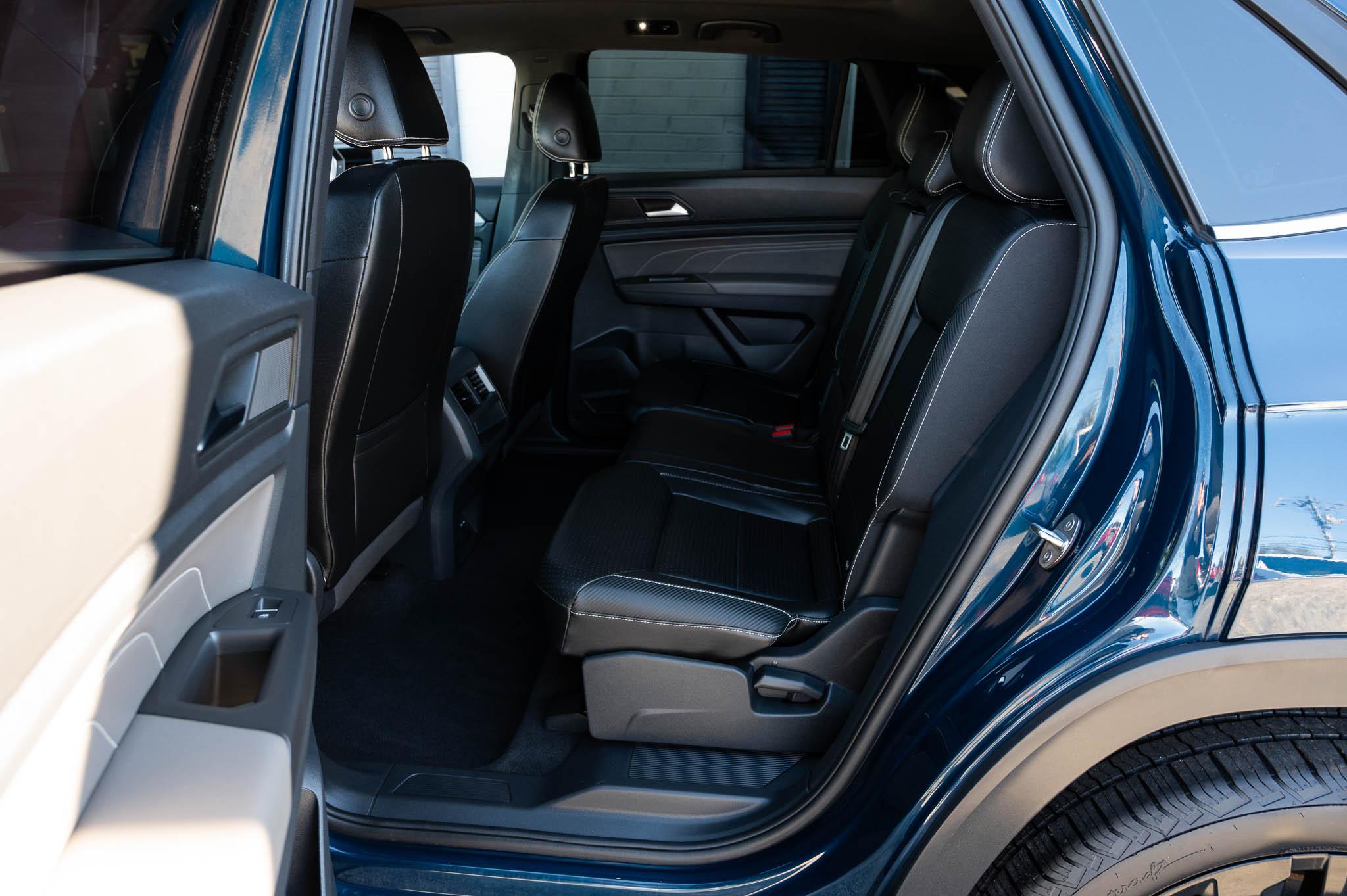 Volkswagen Atlas Cross Sport SE w/Technology 4MOTION 2022