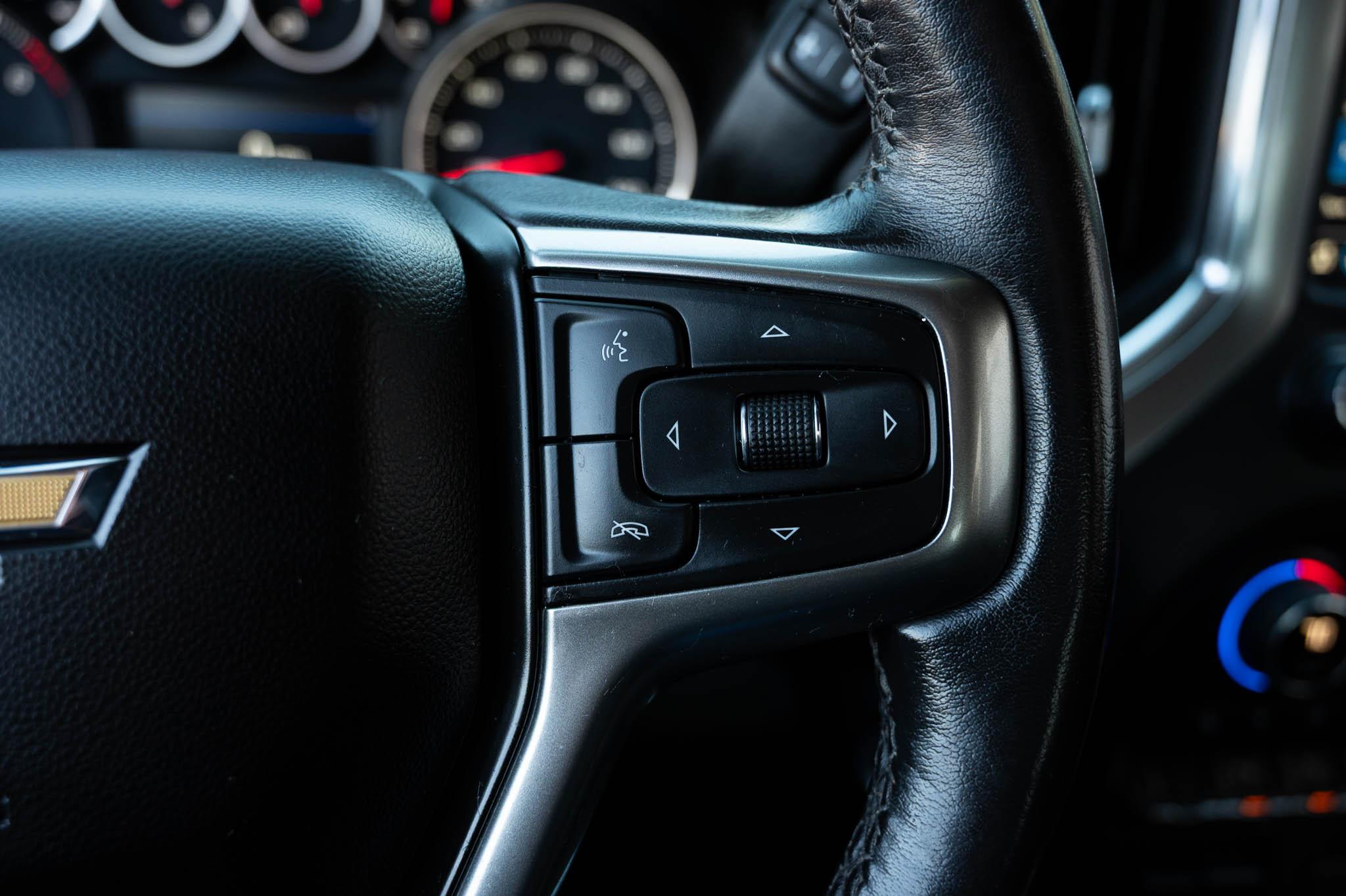 Chevrolet Silverado 1500 LTZ Crew Cab 4WD 2021