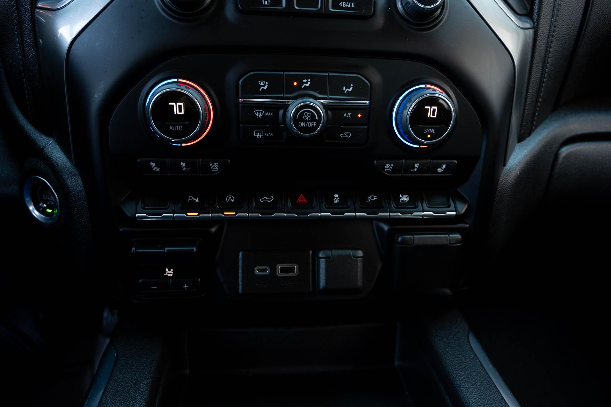 Chevrolet Silverado 1500 LTZ Crew Cab 4WD 2021