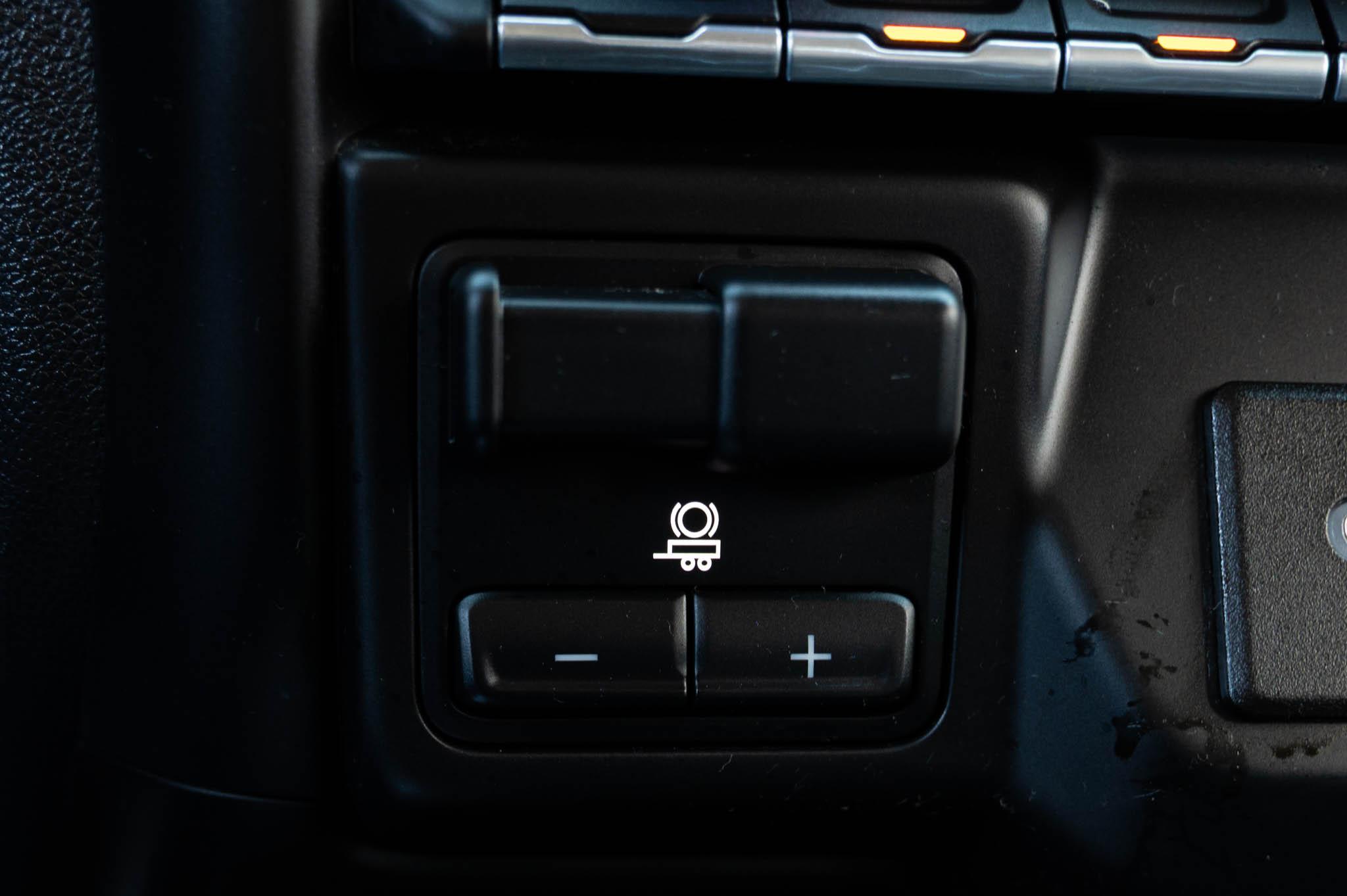 Chevrolet Silverado 1500 LTZ Crew Cab 4WD 2021