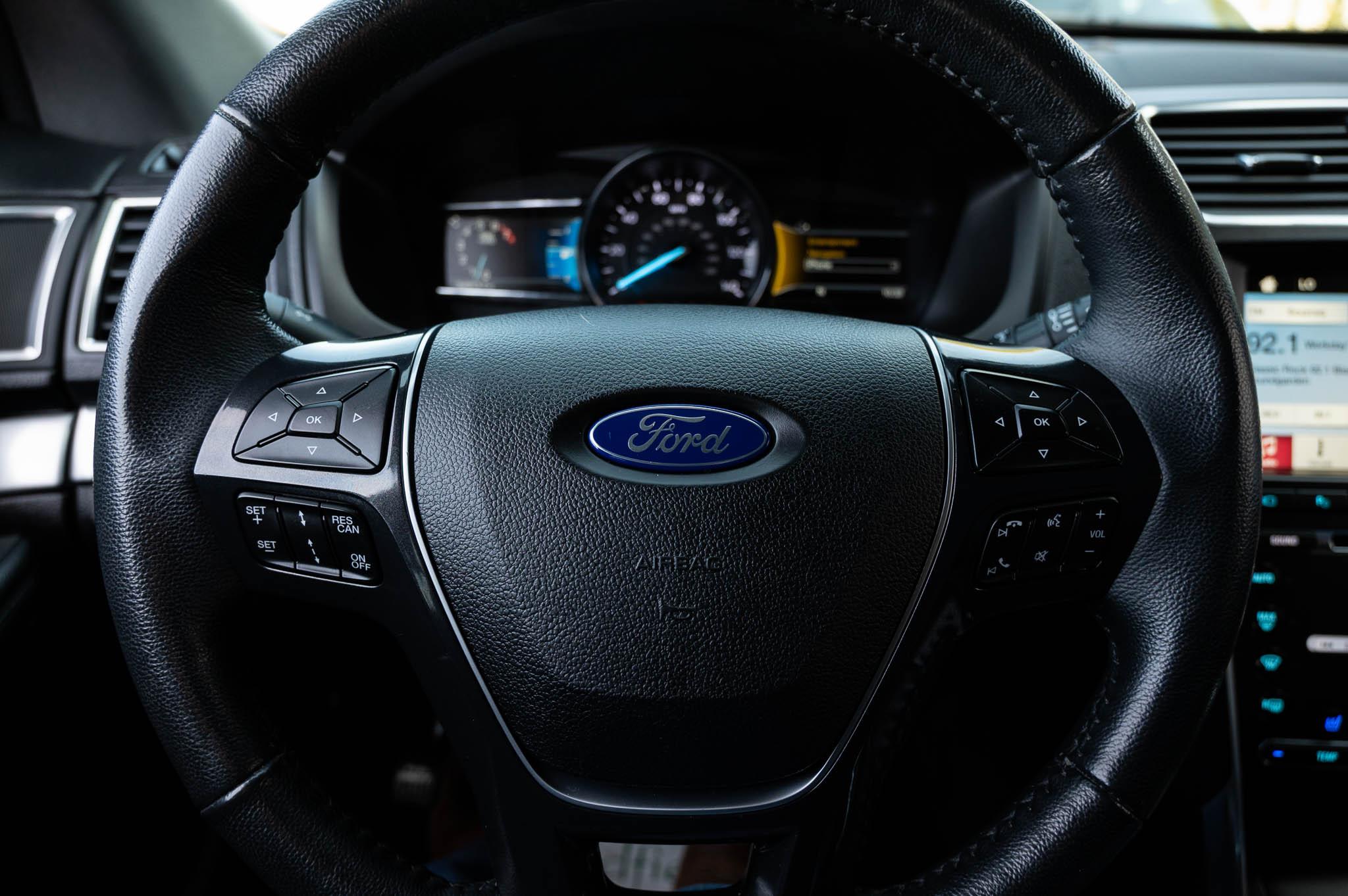 Ford Explorer Limited 4WD 2018