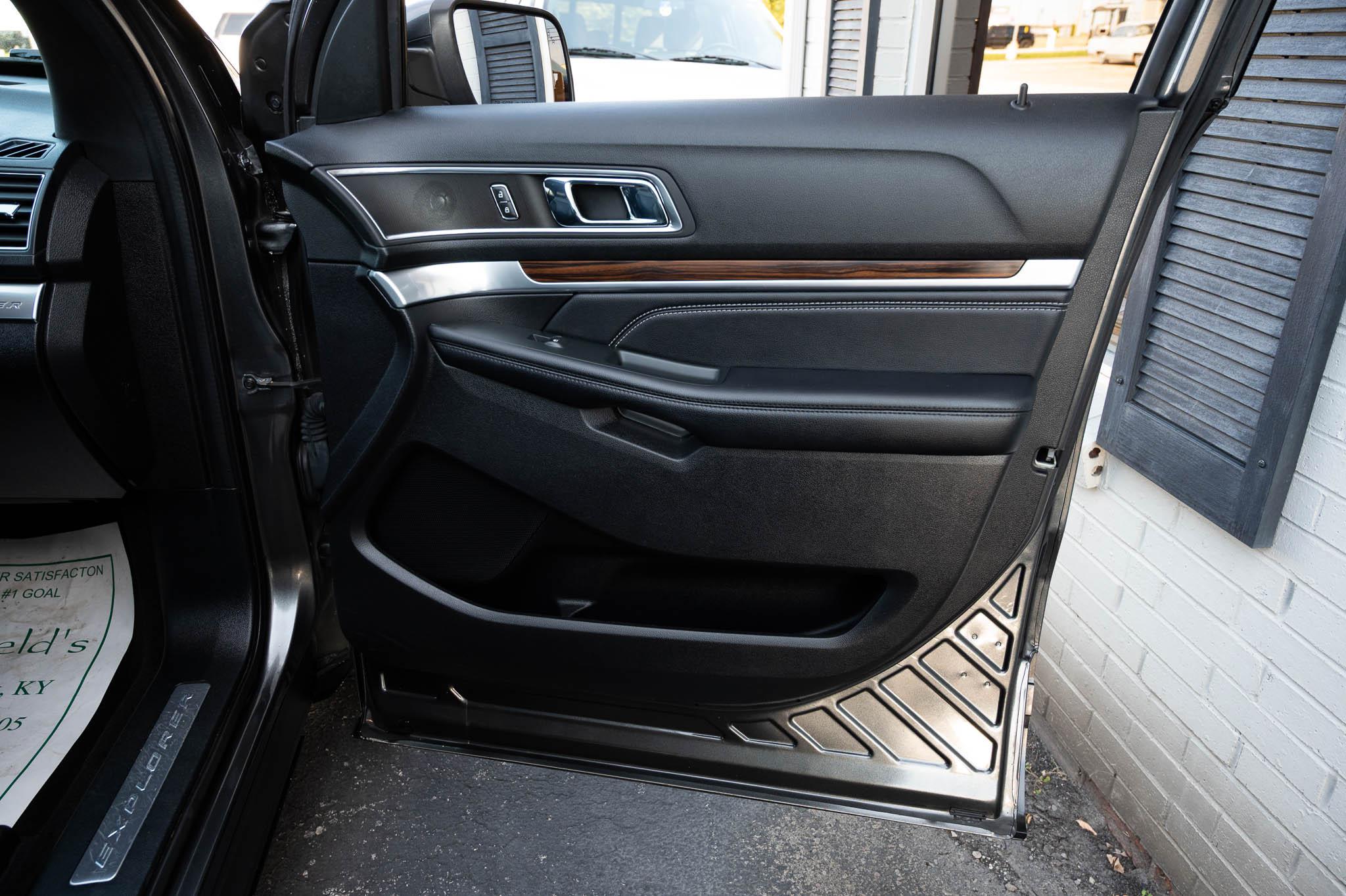 Ford Explorer Limited 4WD 2018