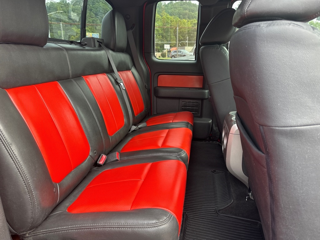 2010 Ford F-150 SVT Raptor photo 4