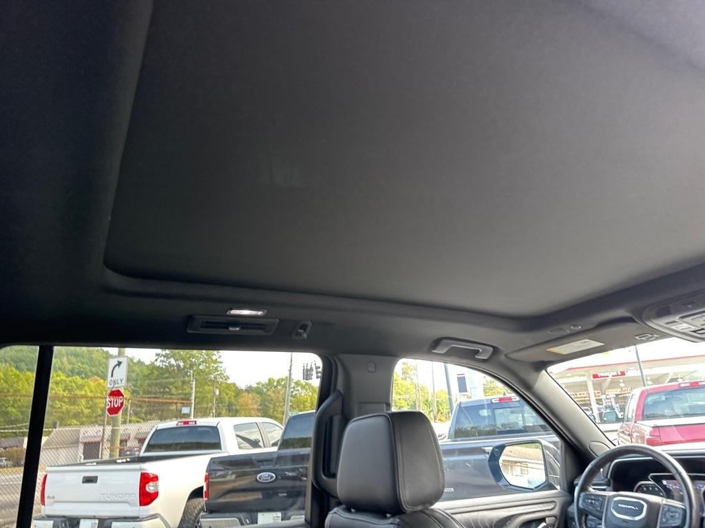 GMC Yukon XL 2WD 4dr Denali 2021