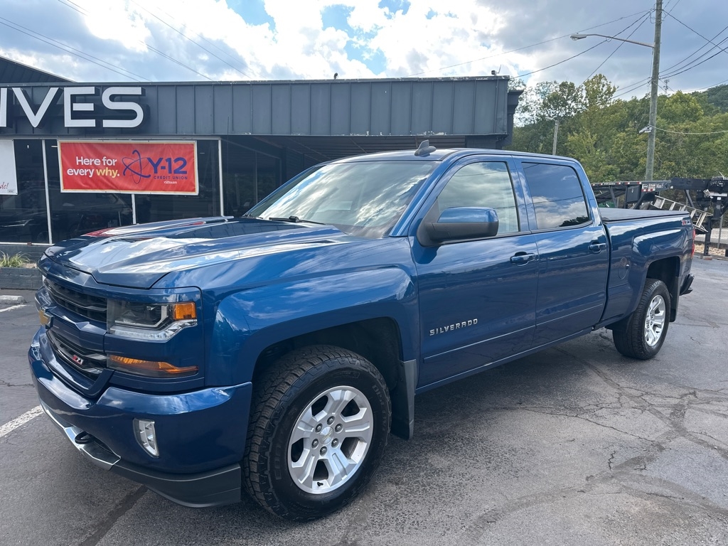 2017 Chevrolet Silverado 1500 4WD Crew Cab 153.0" LT w/2LT
