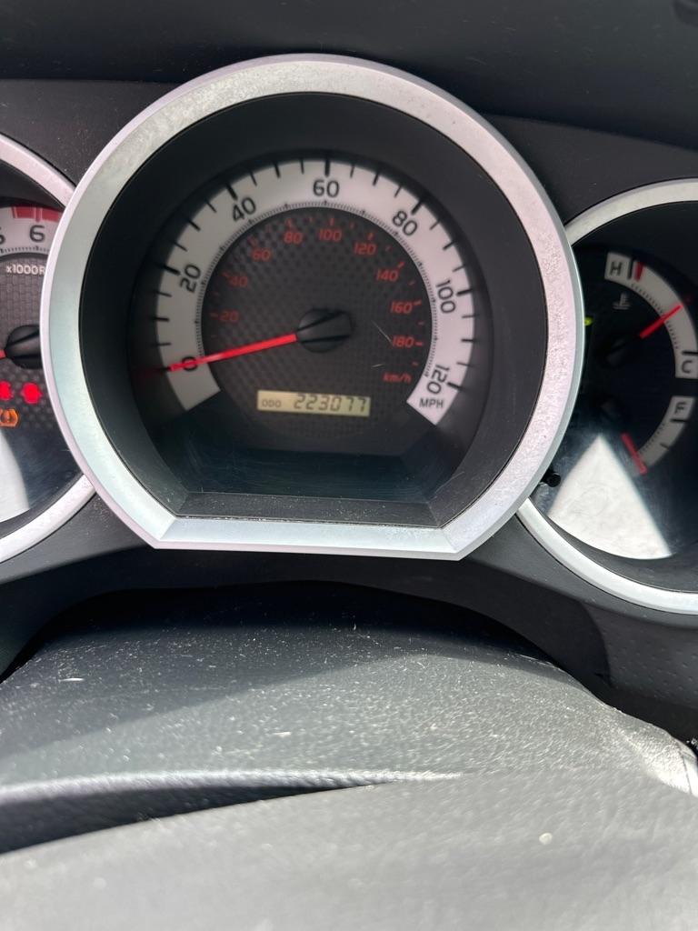 Toyota Tacoma 4WD Double Cab V6 MT (Natl) 2014