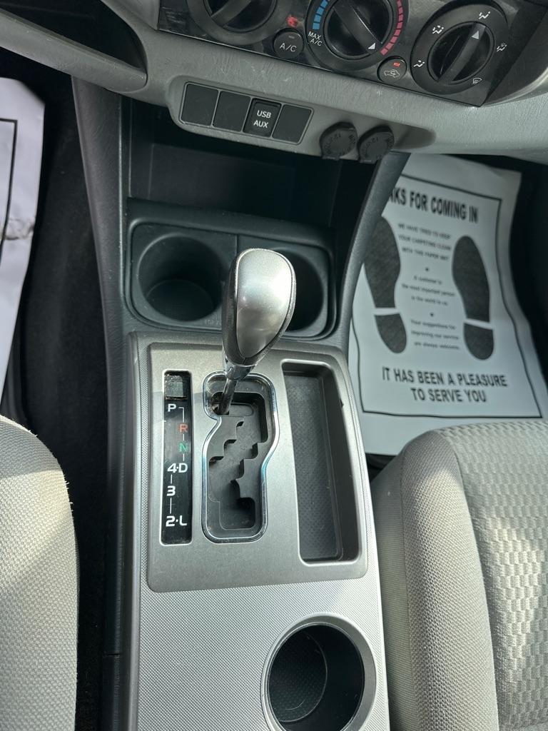 Toyota Tacoma 4WD Double Cab V6 MT (Natl) 2014