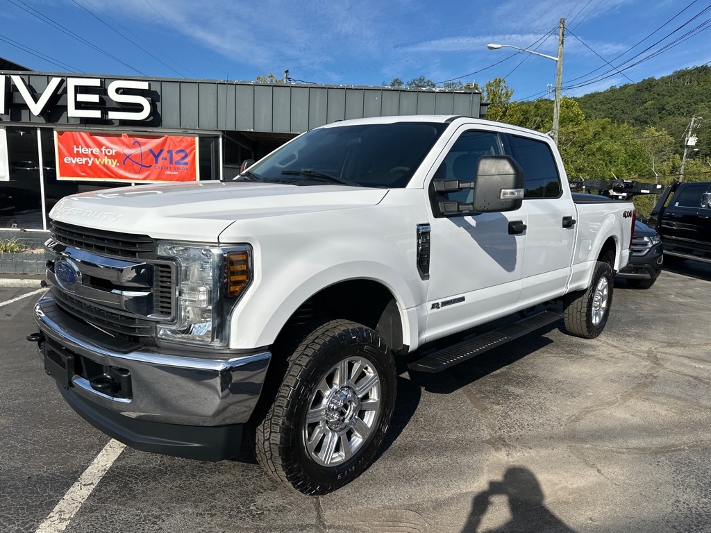 2019 Ford Super Duty F-250 SRW XL 4WD Crew Cab 6.75' Box