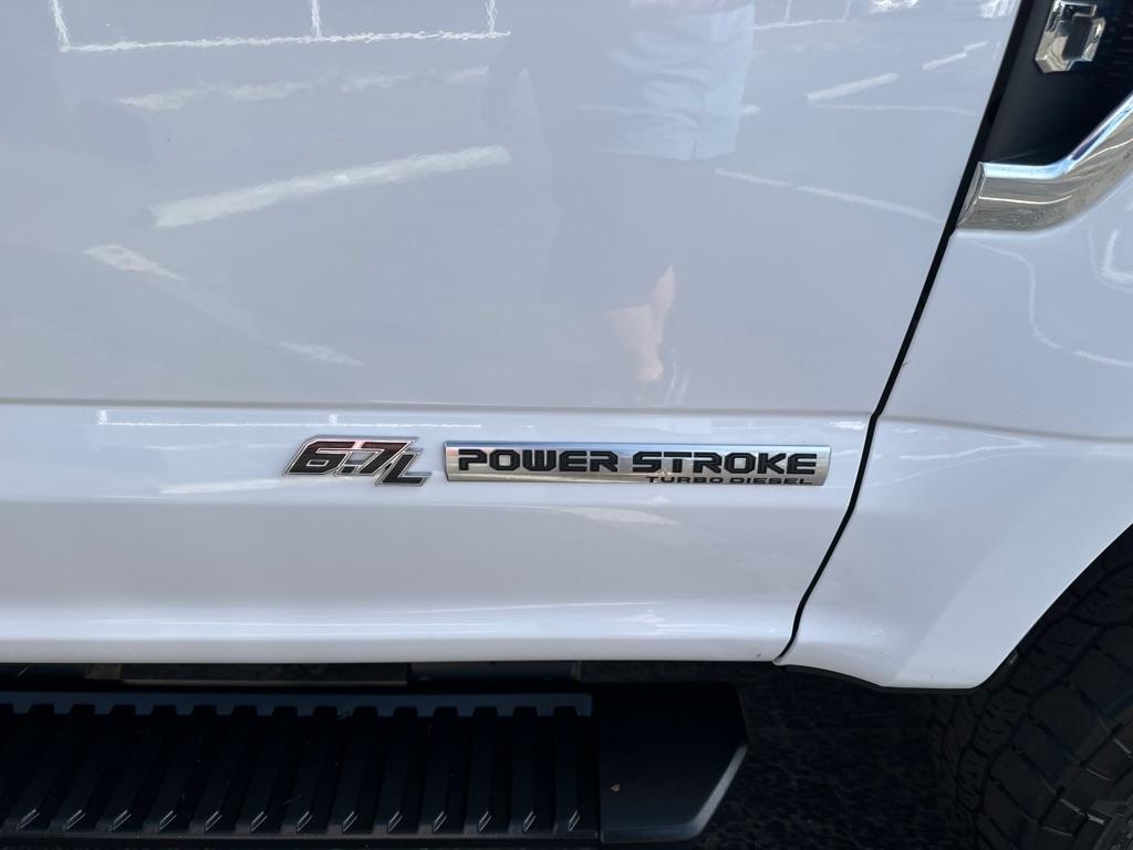 Ford Super Duty F-250 SRW King Ranch 4WD Crew Cab 8' Box 2019