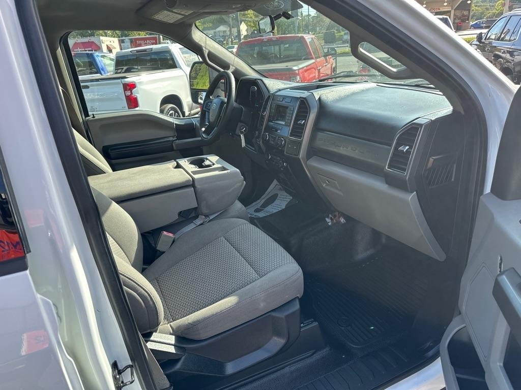 Ford Super Duty F-250 SRW King Ranch 4WD Crew Cab 8' Box 2019