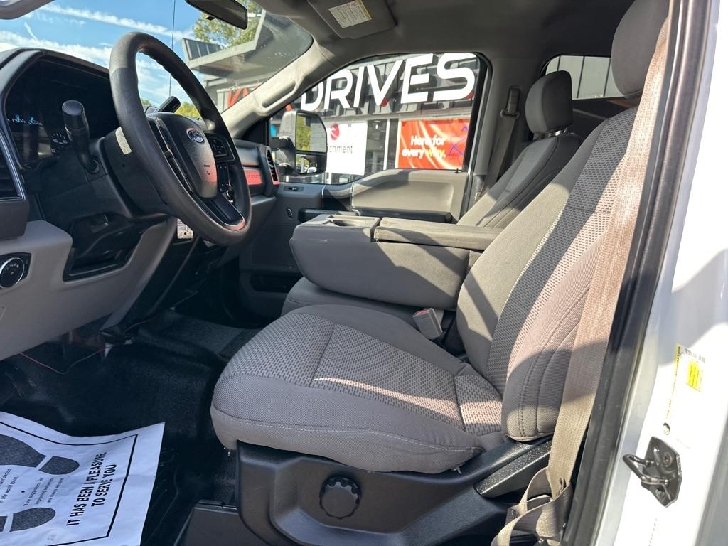 Ford Super Duty F-250 SRW King Ranch 4WD Crew Cab 8' Box 2019