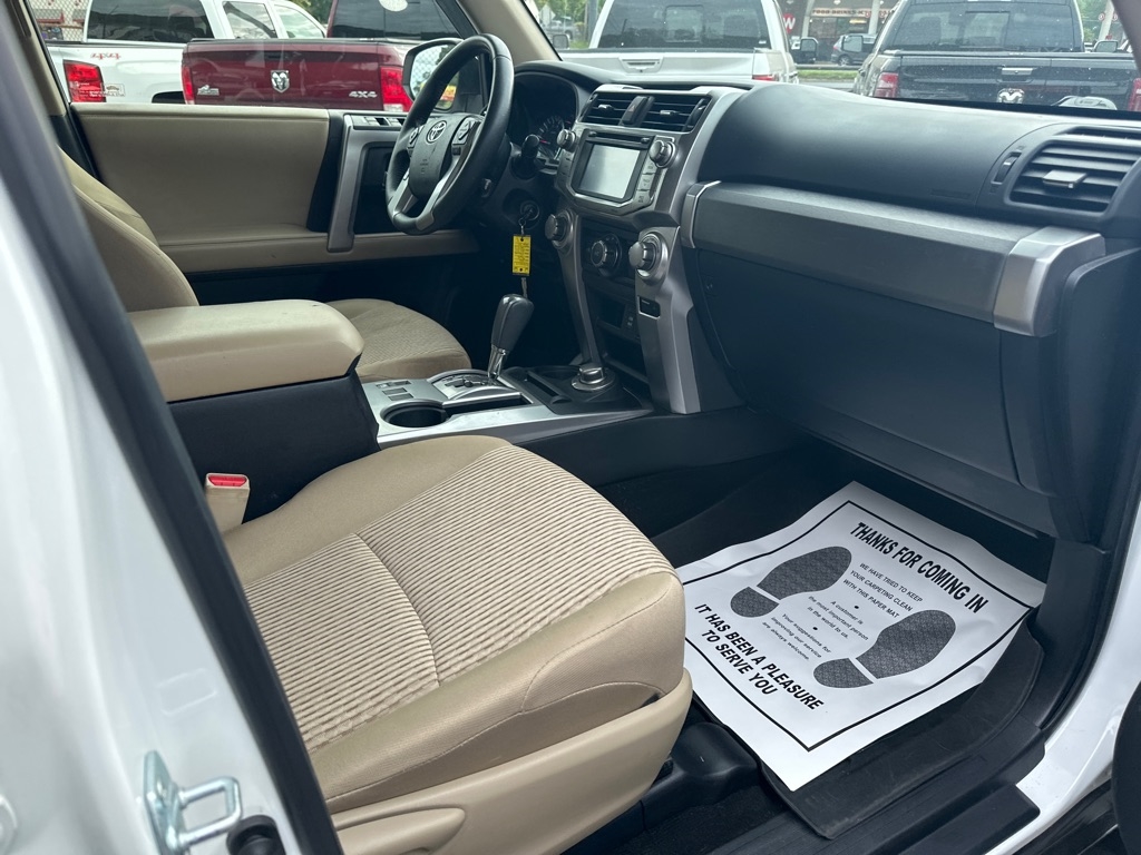 Toyota 4Runner 4WD 4dr V6 Trail Premium (Natl) 2016