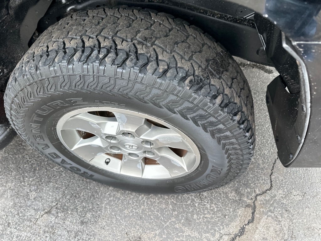 Toyota 4Runner 4WD 4dr V6 Limited (Natl) 2013