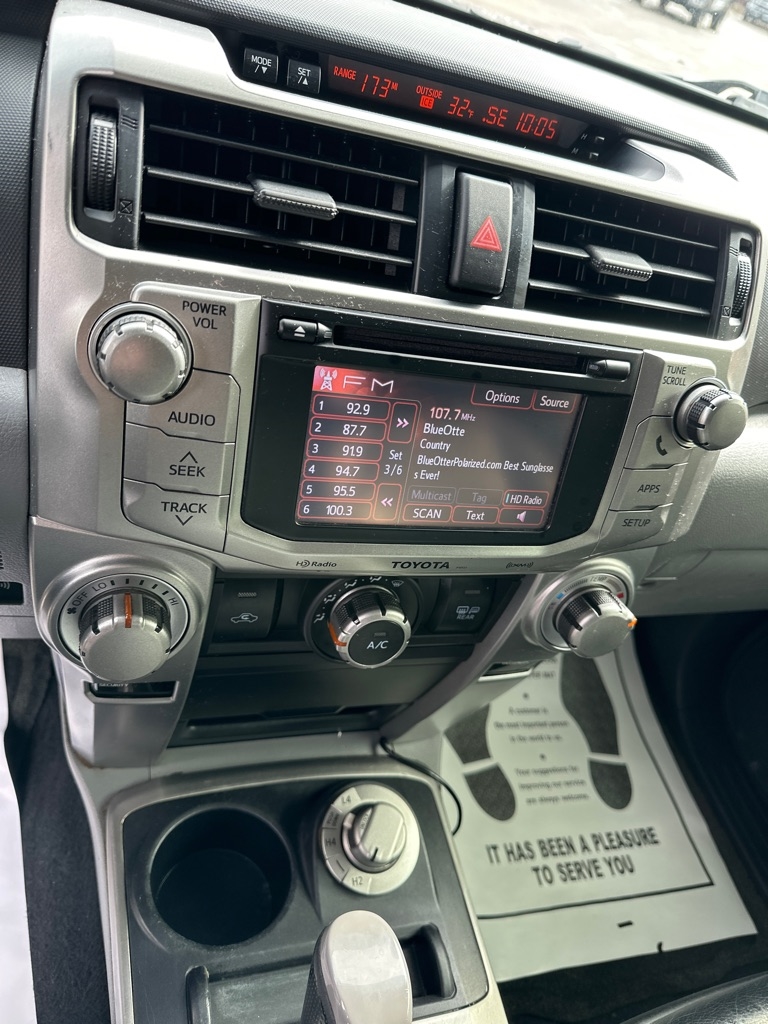 Toyota 4Runner 4WD 4dr V6 Limited (Natl) 2013