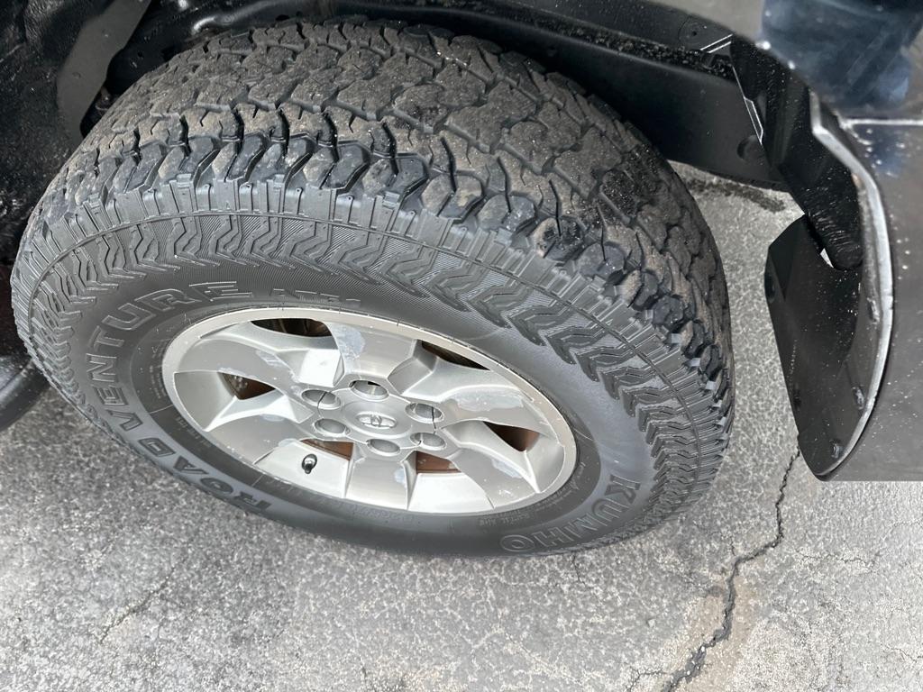 Toyota 4Runner 4WD 4dr V6 Limited (Natl) 2013