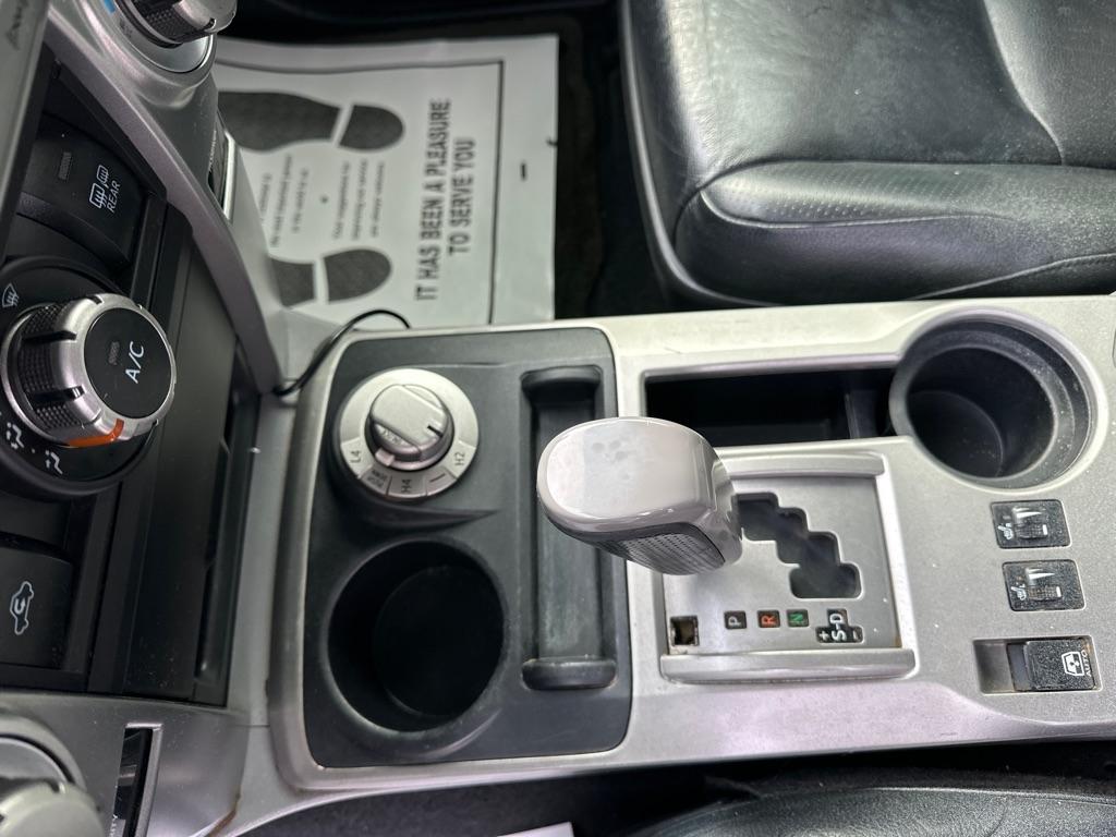 Toyota 4Runner 4WD 4dr V6 Limited (Natl) 2013