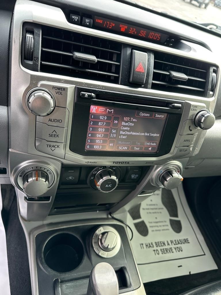 Toyota 4Runner 4WD 4dr V6 Limited (Natl) 2013