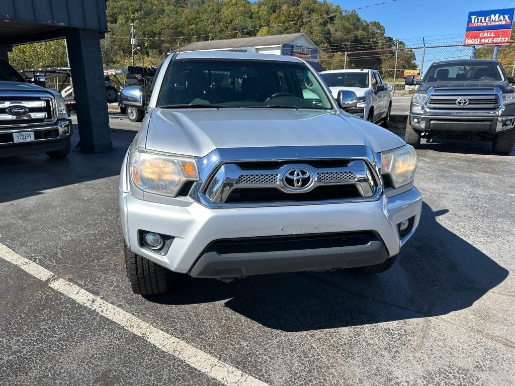 Toyota Tacoma 4WD Double Cab V6 MT (Natl) 2013