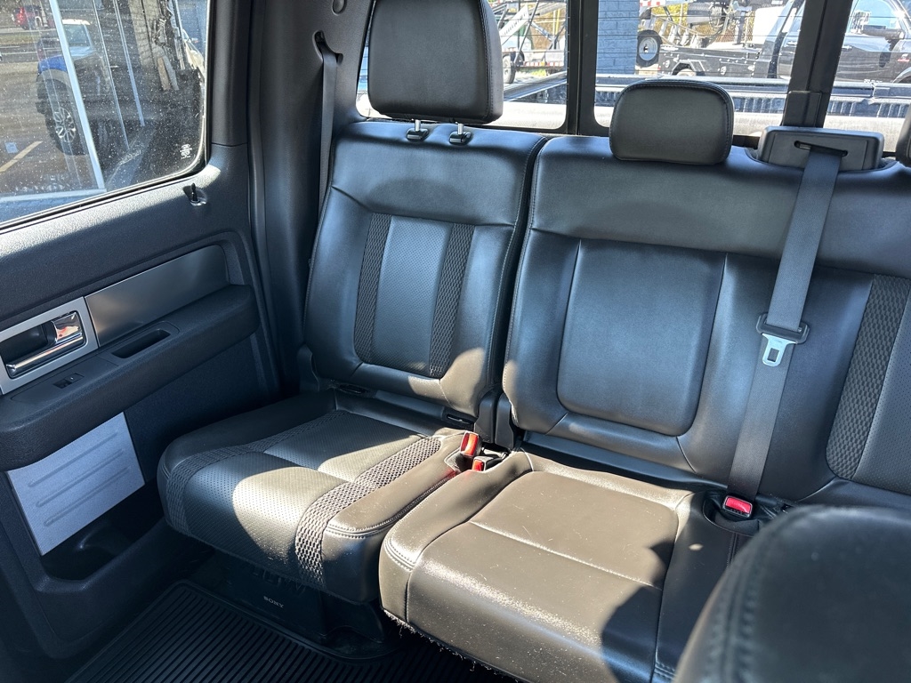 Ford F-150 4WD SuperCrew 145" SVT Raptor 2013 Ford F-150 4WD SuperCrew 145" SVT Raptor 2013