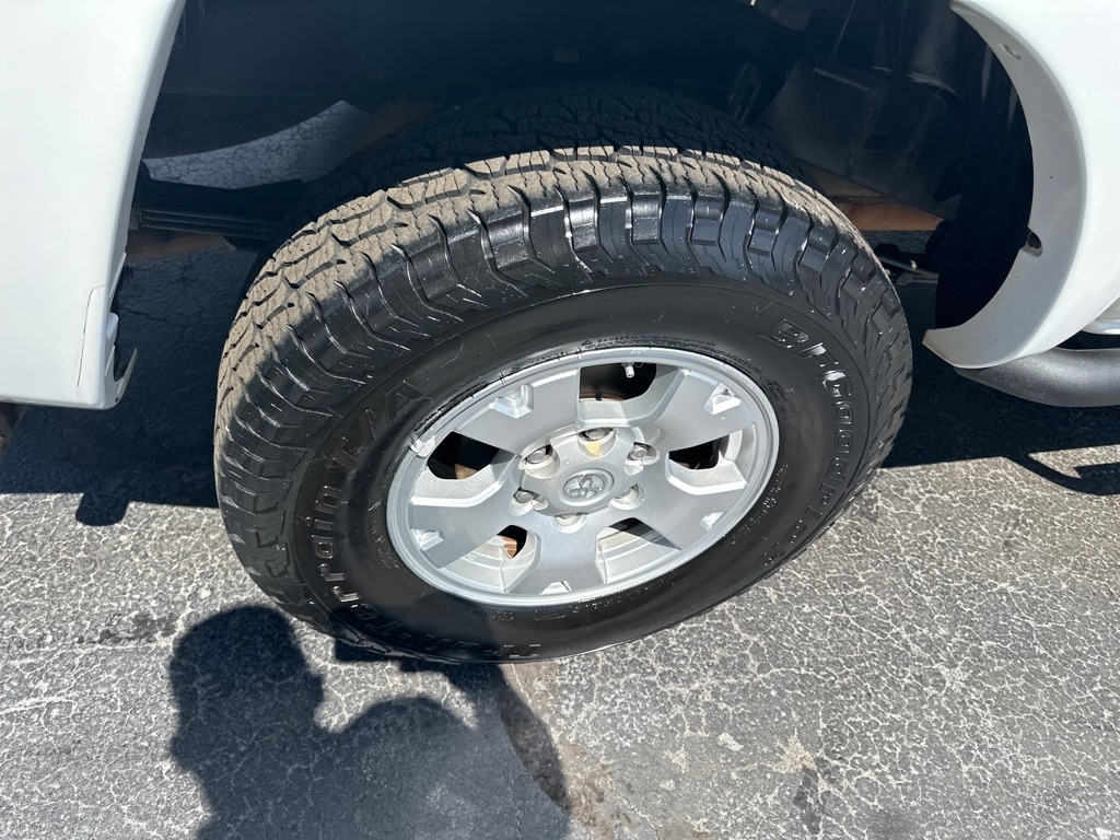 Toyota Tacoma 2WD Double Cab V6 AT PreRunner (Natl) 2014