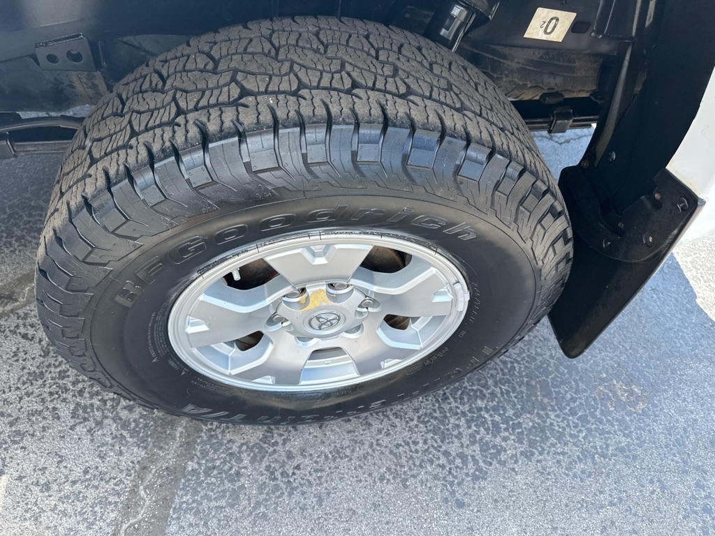 Toyota Tacoma 2WD Double Cab V6 AT PreRunner (Natl) 2014