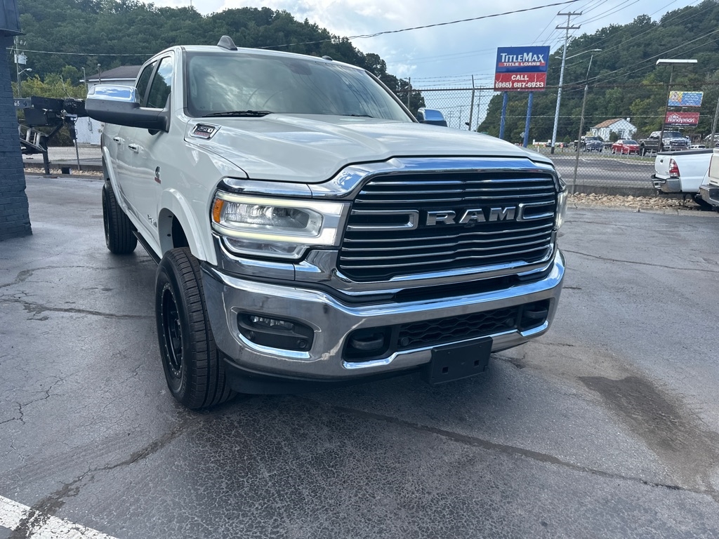 RAM 2500 Laramie 4x4 Crew Cab 6'4" Box 2019
