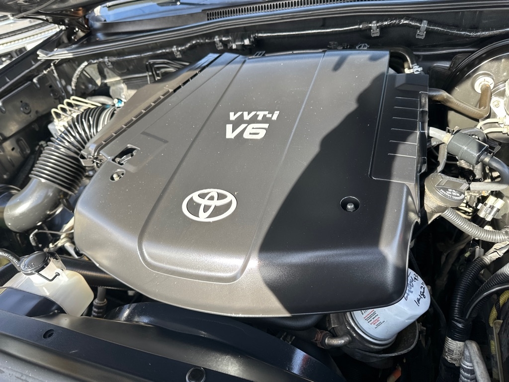 Toyota Tacoma 4WD Double V6 MT (Natl) 2011 Toyota Tacoma 4WD Double V6 MT (Natl) 2011
