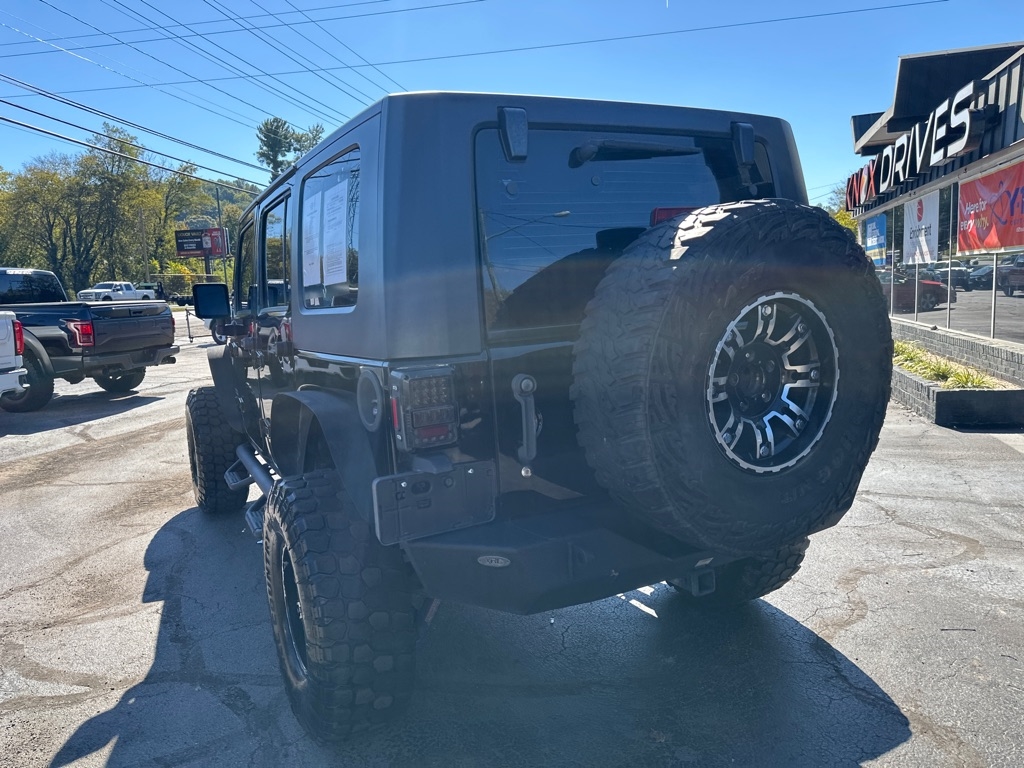 Jeep Wrangler Unlimited 4WD 4dr Sport 2010