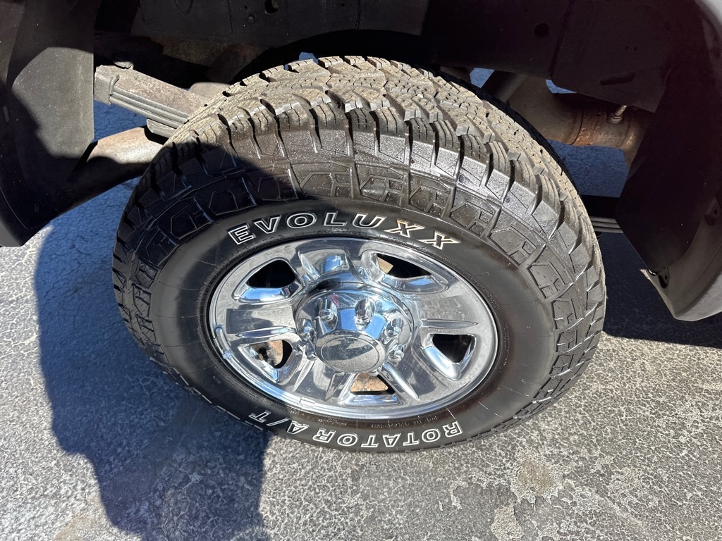 RAM 3500 Tradesman 4x4 Crew Cab 6'4" Box 2017