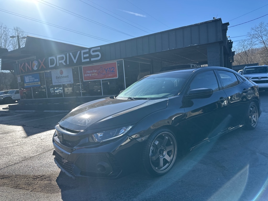 2017 Honda Civic Hatchback EX's photo