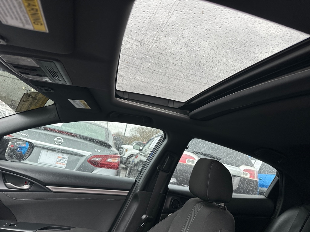 Honda Civic Hatchback EX CVT 2017