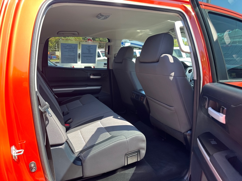 Toyota Tundra 4WD Truck CrewMax 5.7L FFV V8 6-Spd AT TRD Pro (Natl) 2016