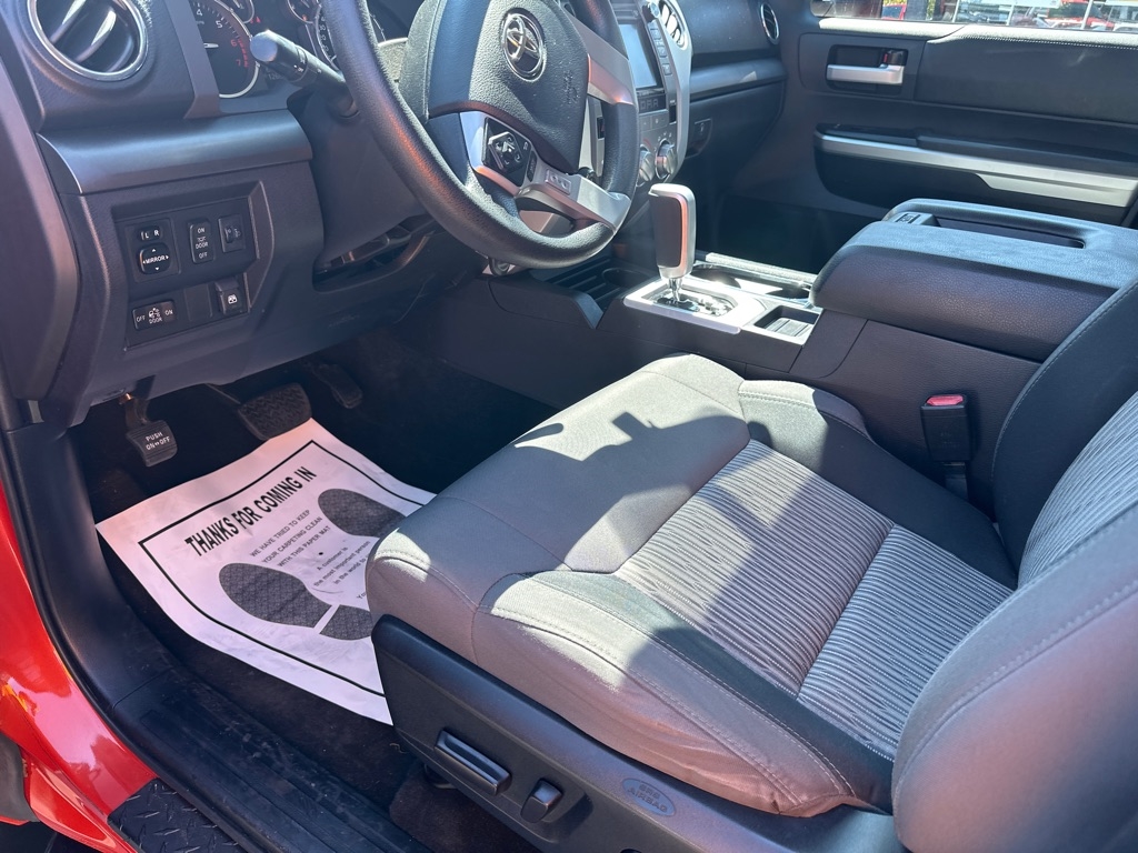 Toyota Tundra 4WD Truck CrewMax 5.7L FFV V8 6-Spd AT TRD Pro (Natl) 2016