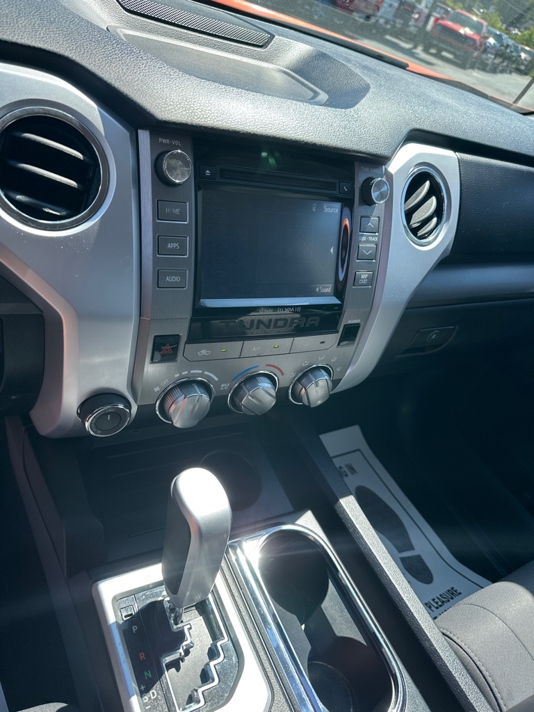 Toyota Tundra 4WD Truck CrewMax 5.7L FFV V8 6-Spd AT TRD Pro (Natl) 2016