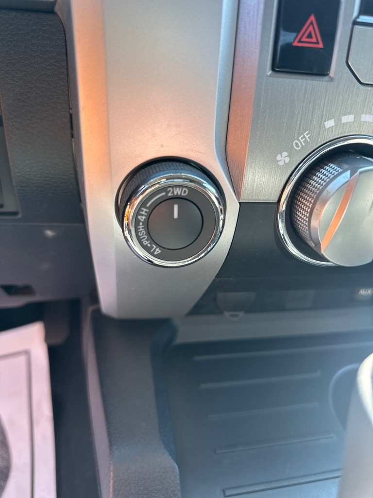 Toyota Tundra 4WD Truck CrewMax 5.7L FFV V8 6-Spd AT TRD Pro (Natl) 2016